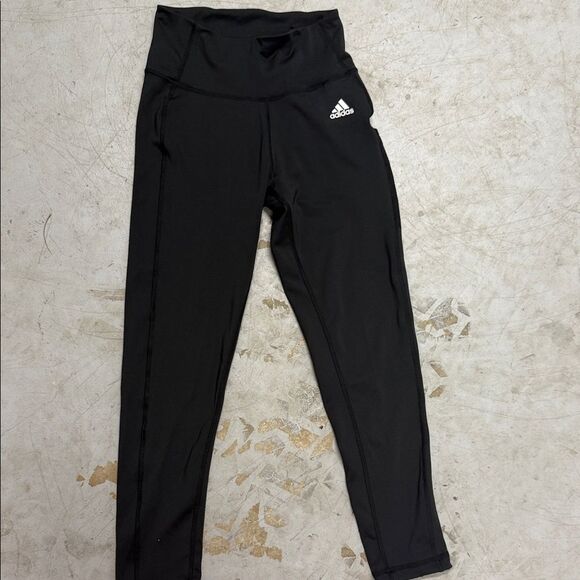 Adidas Women’s High-Waisted Black Leggings Size Small NWT - Pocket - Picture 1 of 5